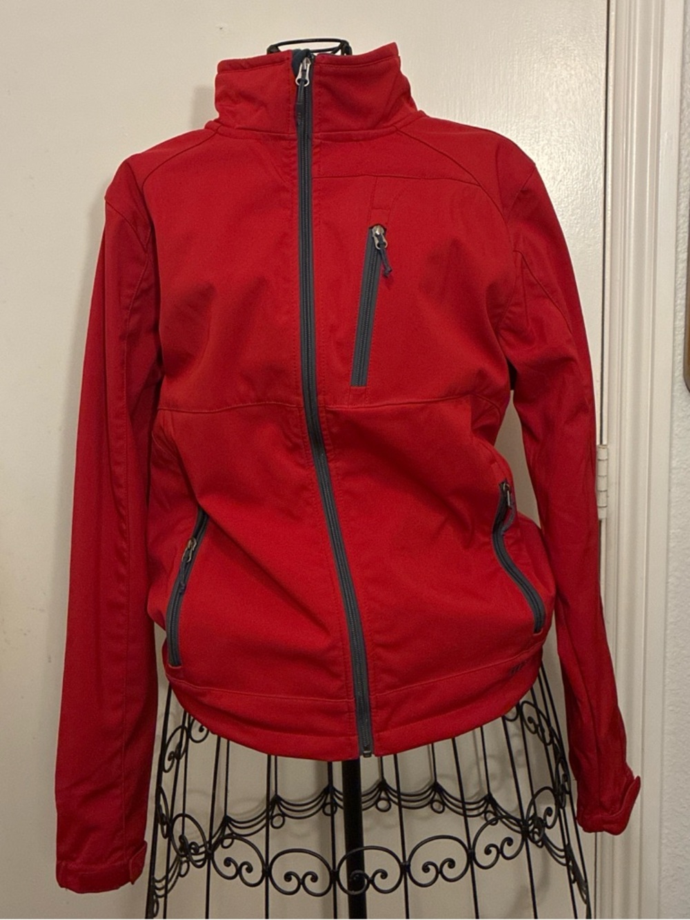 Black Diamond Red Women's Softshell Utility Jacket